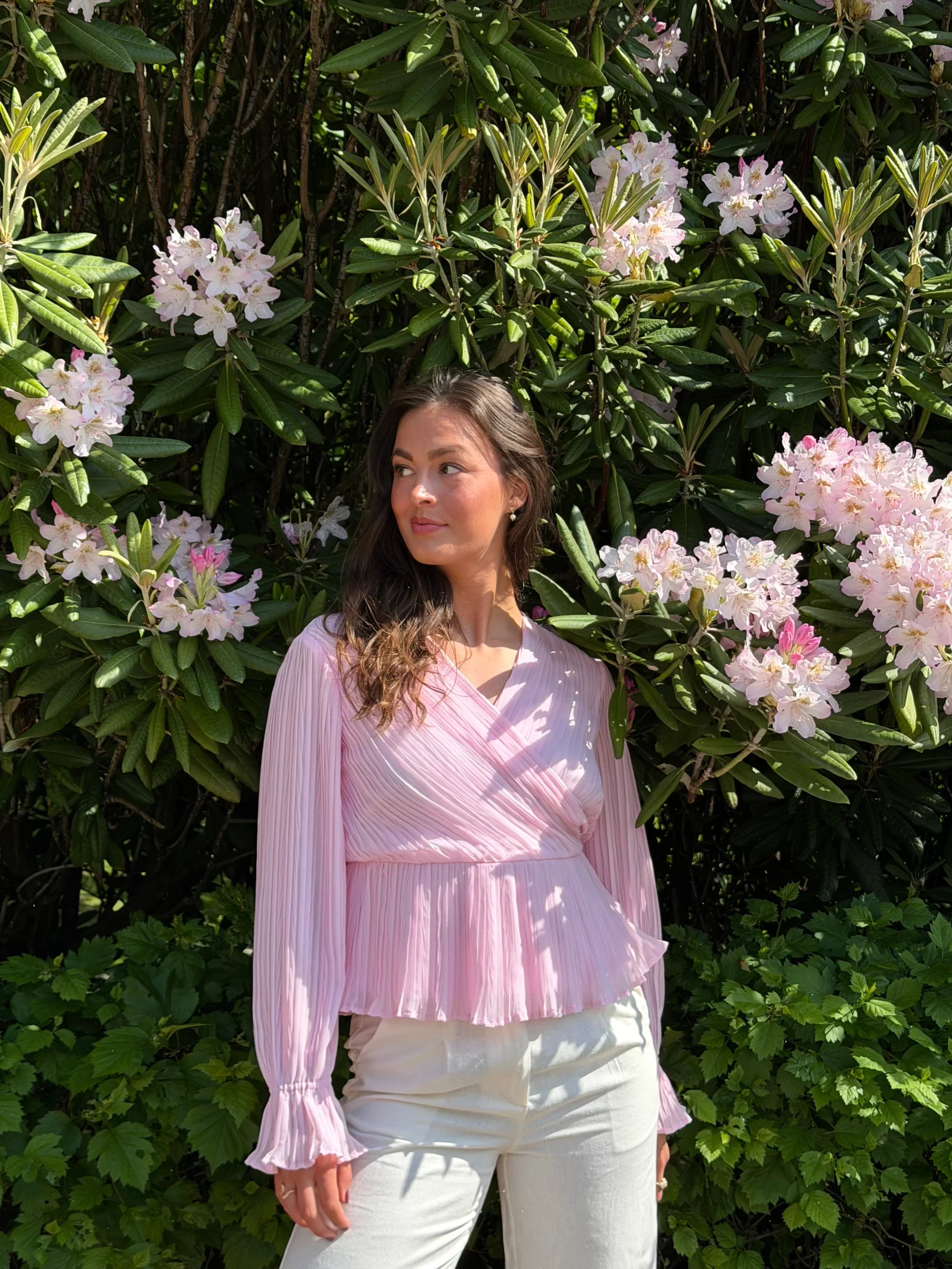 VMDORA Top - Pink-A-Boo